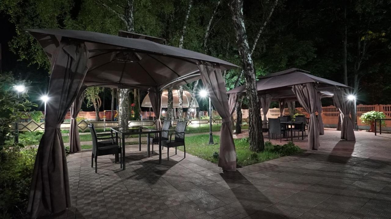 Mercury Hotel Harkiv Exterior foto