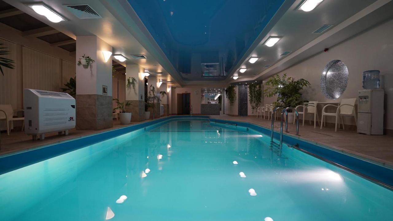 Mercury Hotel Harkiv Exterior foto