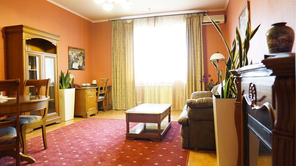 Mercury Hotel Harkiv Exterior foto